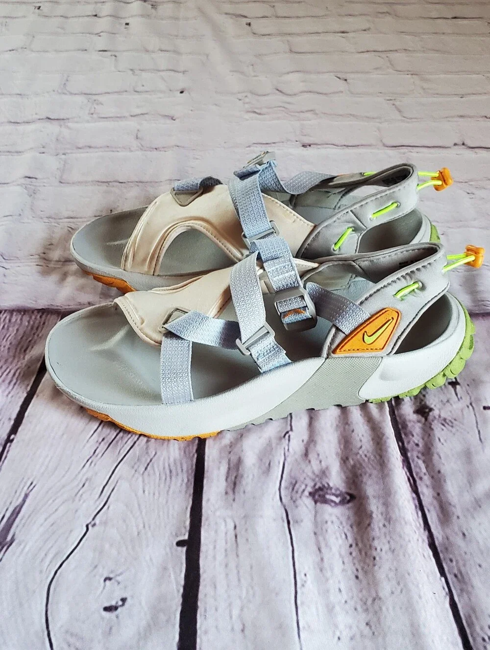 Nike Oneonta Sandals Sand Drift/Light Iron Trail Beach Rugged Tread Adjustable